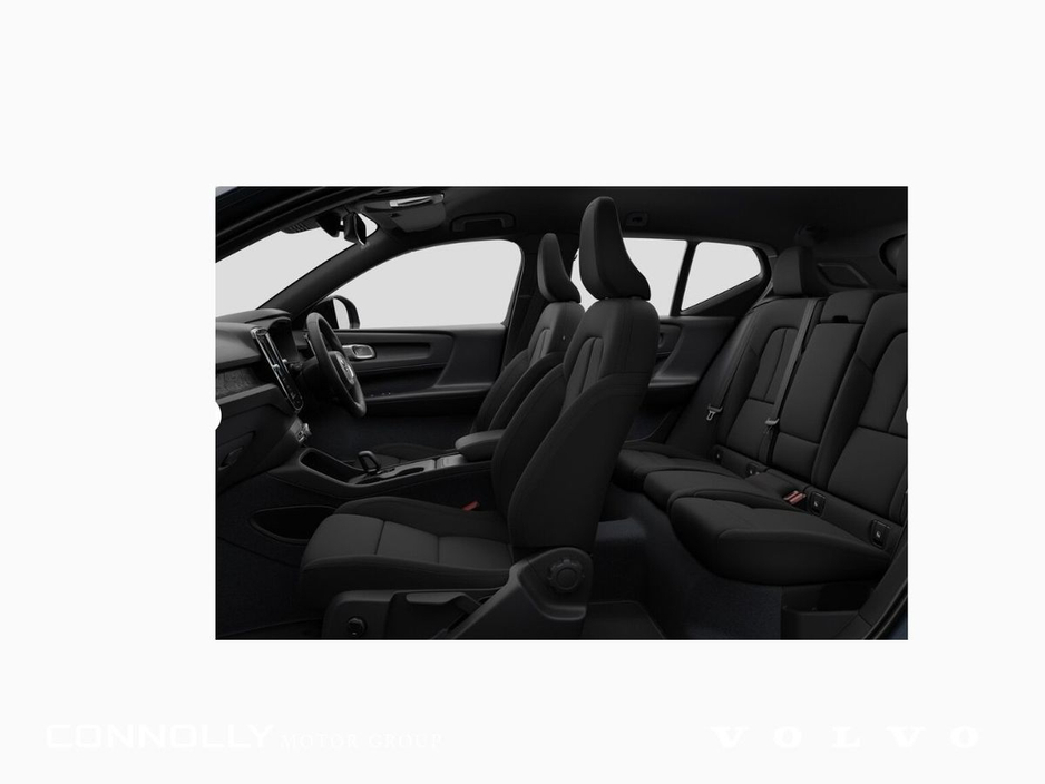 2026 Volvo EX40 Core Single Motor €48,860