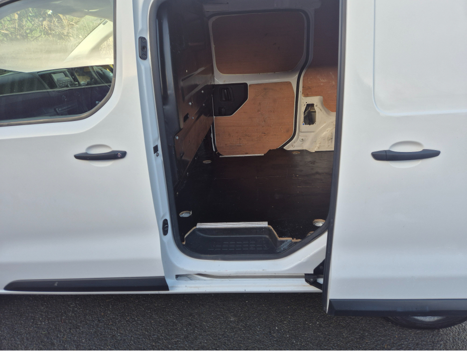 2017 Citroen Dispatch XS BLUEHDI 95 4DR €9,750