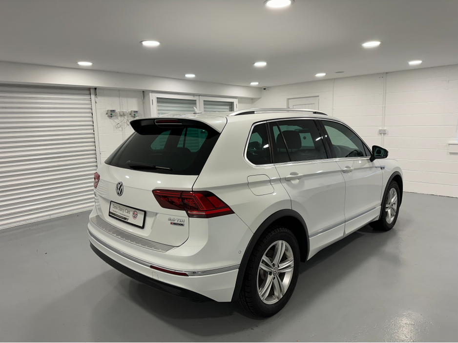 2019 Volkswagen Tiguan (191) TIGUAN 2.0TID R LINE DSG 4 MOTION LOW KMS VW/AUDI SPECIALISTS WWW.DENISDARCYCARS.IE €31,950
