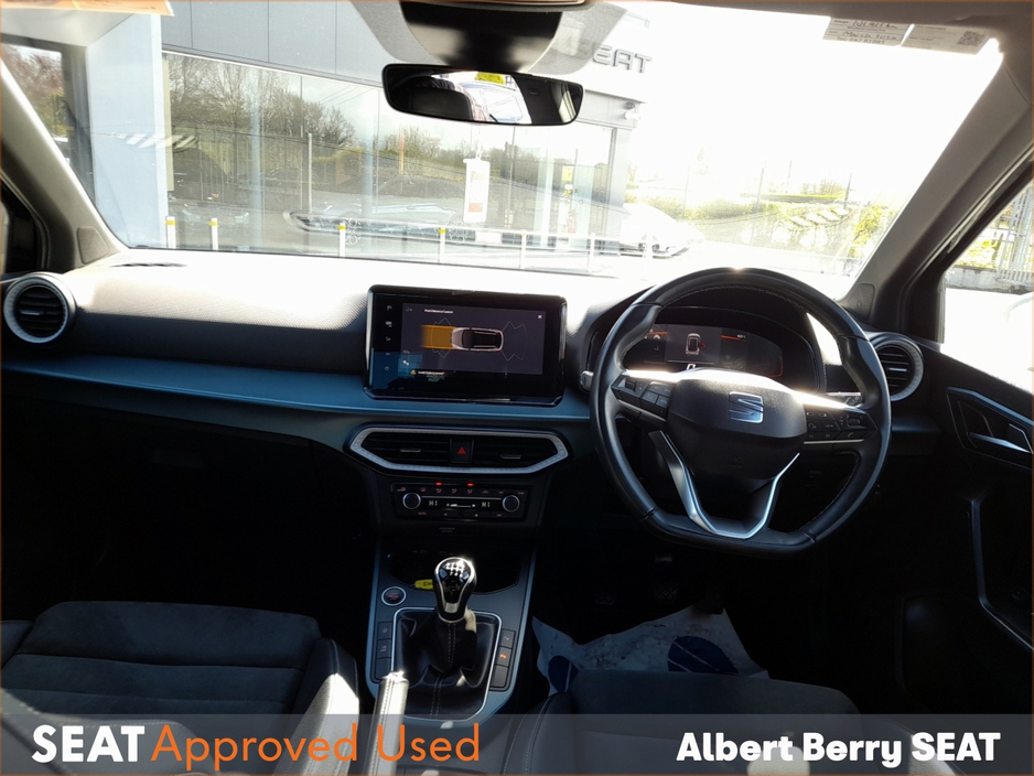 2023 SEAT Arona - image 9