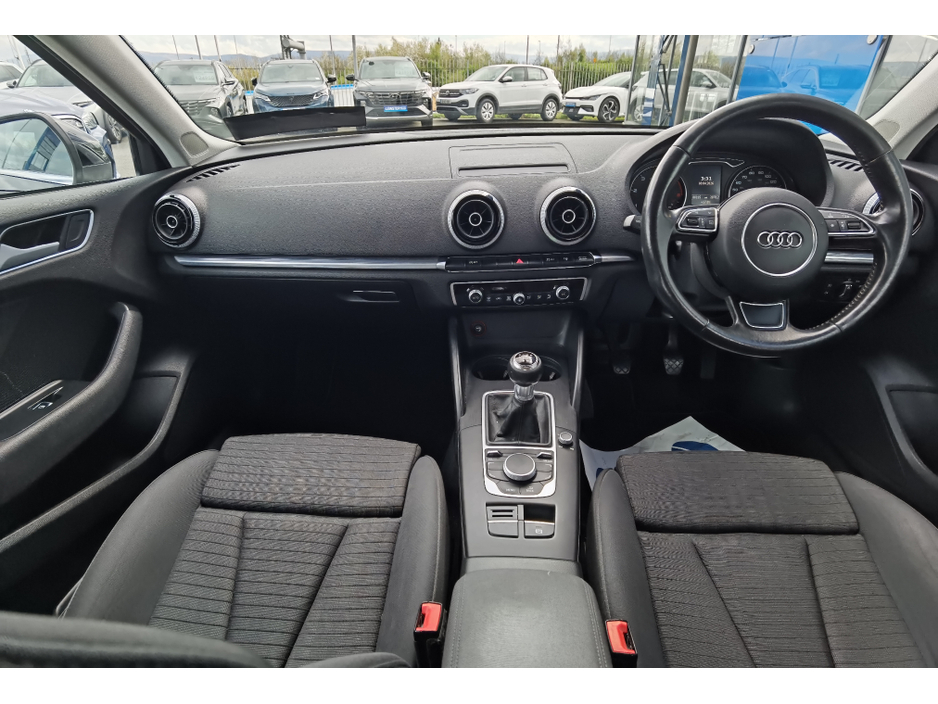 2015 Audi A3 - image 12