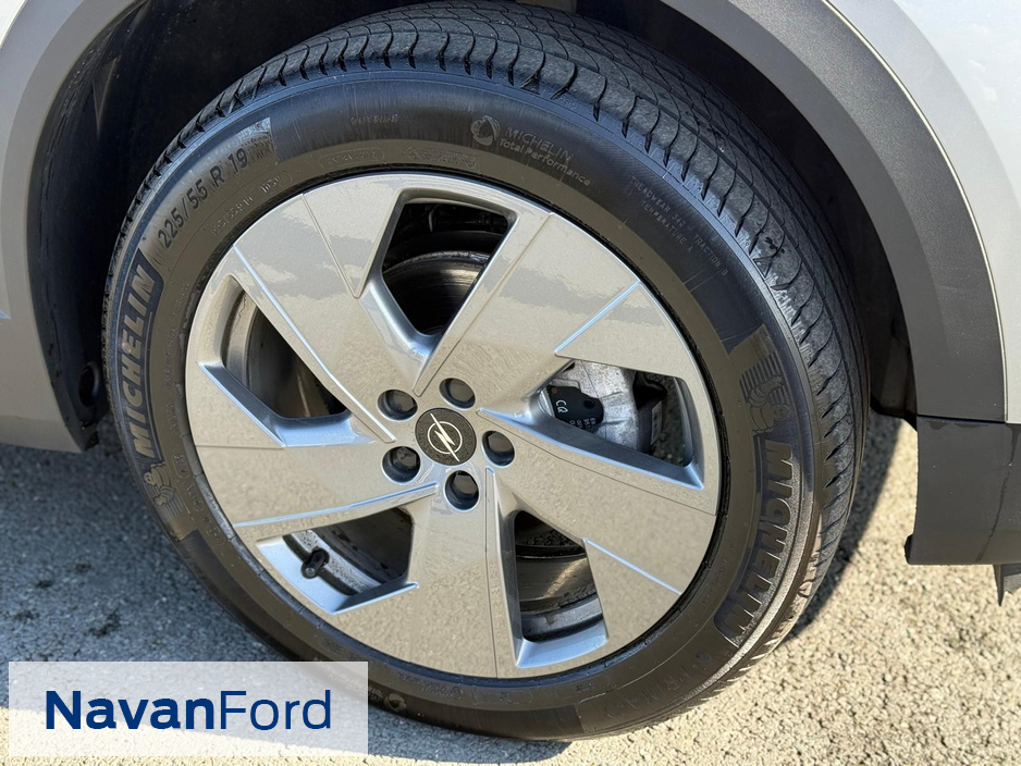 2026 Opel Grandland - image 8