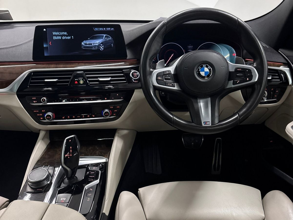 2019 BMW 6 Series - image 5