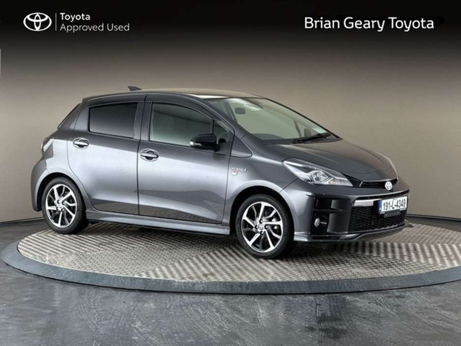 2019 Toyota Yaris HYBRID GR SPORT €17,950