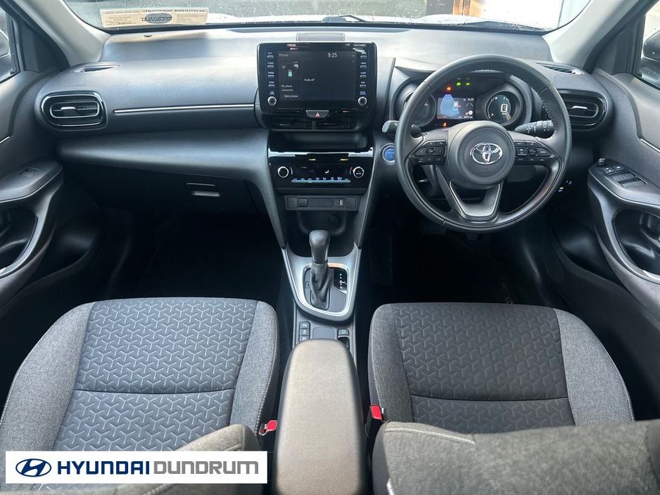 2023 Toyota Yaris CR Cross Luna 4DR Auto