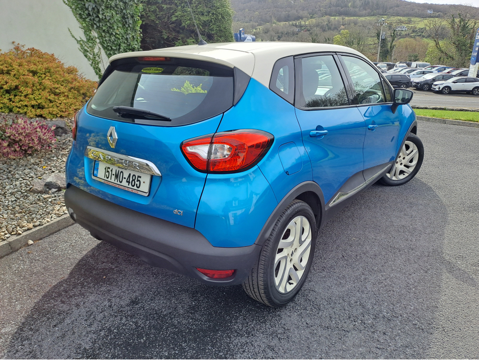 2016 Renault Captur - image 3