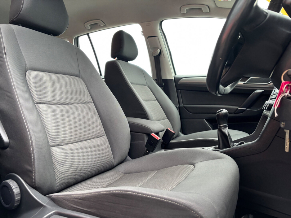 2014 Volkswagen Golf Plus - image 10