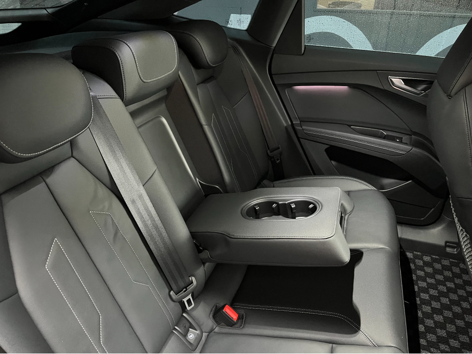 2023 Audi Q4 e-tron €34950 2023 AUDI Q4 E-TRON SPORTBACK 40 ADVANCED ELECTRIC AUTOMATIC / CRUISE CONTROL / 360° PARKING CAMERA / HEATED FRONT & REAR SEATS / PADDLE SHIFTS / AMBIENT LIGHTS / APPLE CARPLAY €34,950