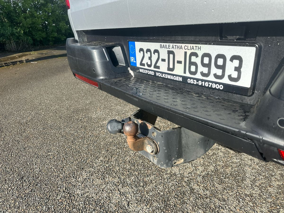 2023 Volkswagen Amarok - image 18