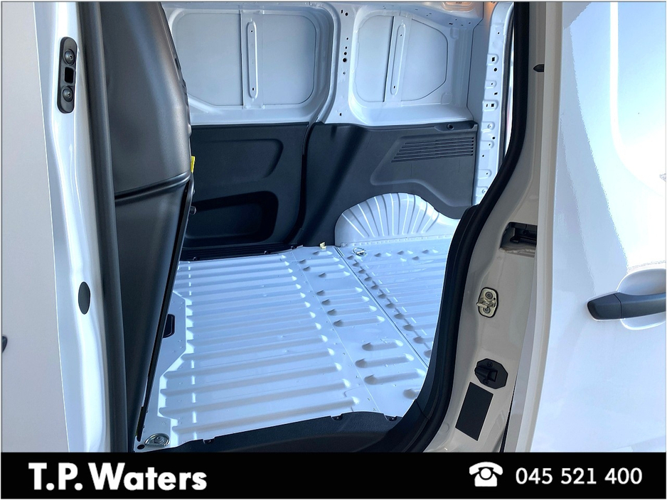 2026 Fiat Doblo - image 13