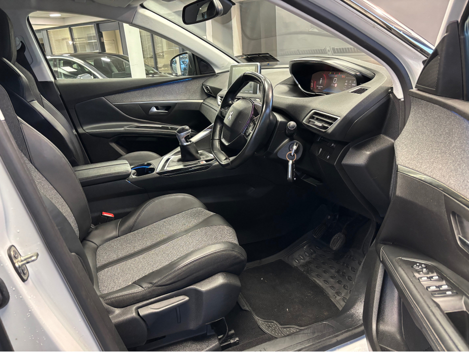 2020 Peugeot 5008 ALLURE 1.2 130 7 Seats***1 Year Warranty €26,900