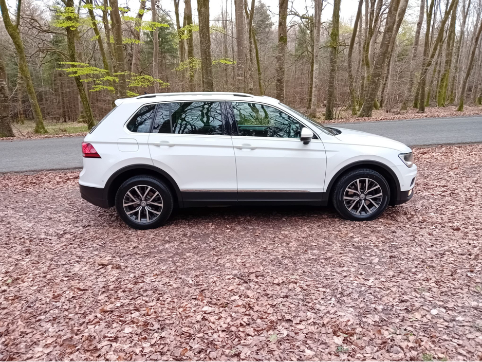 2019 Volkswagen Tiguan - image 5