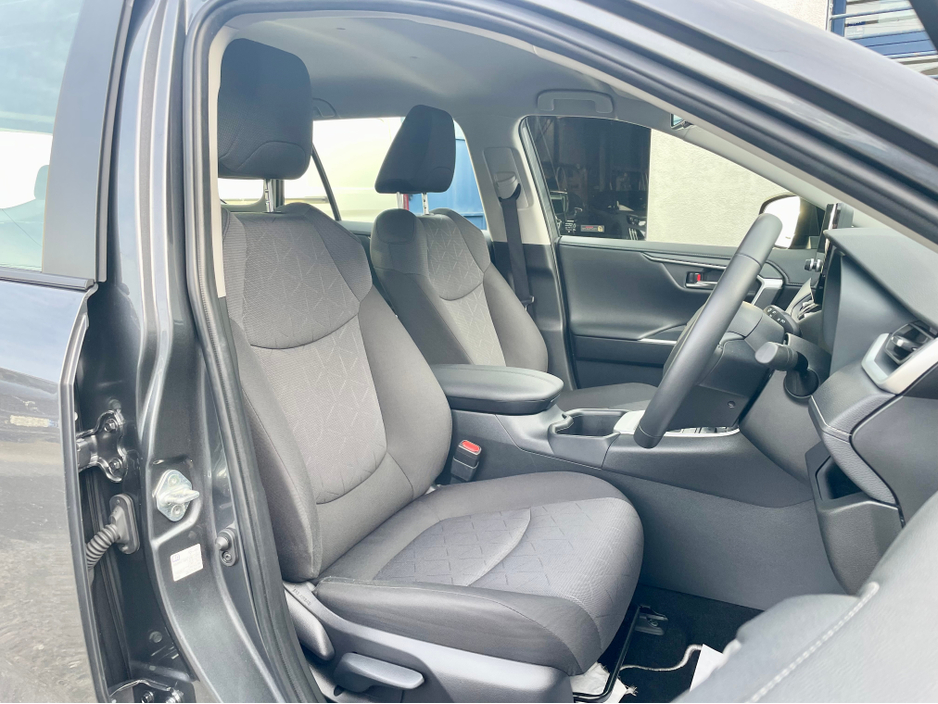 2024 Toyota Rav4 - image 14