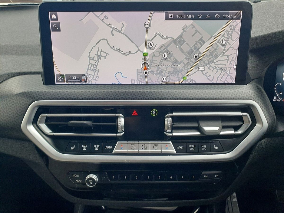 2022 BMW X3 - image 8