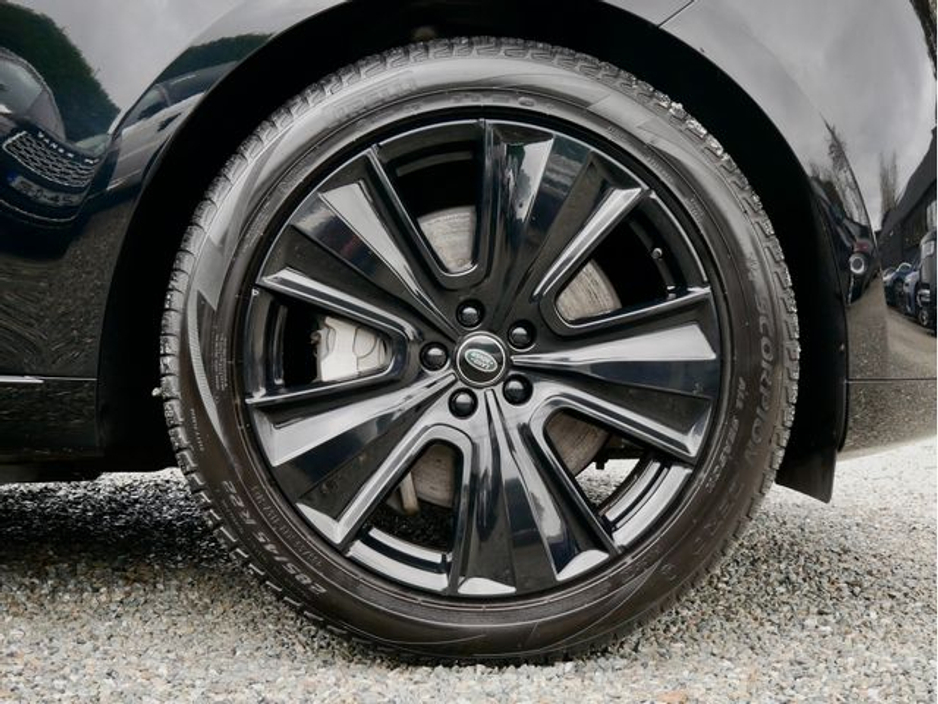 2023 Land Rover Range Rover - image 13