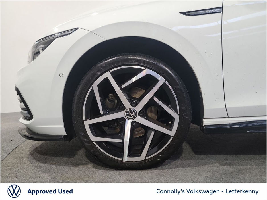 2024 Volkswagen Golf 2.0 TDI 115HP Style €34,950