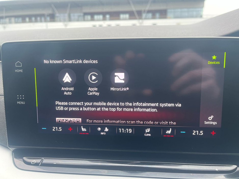 2023 Skoda Octavia - image 18