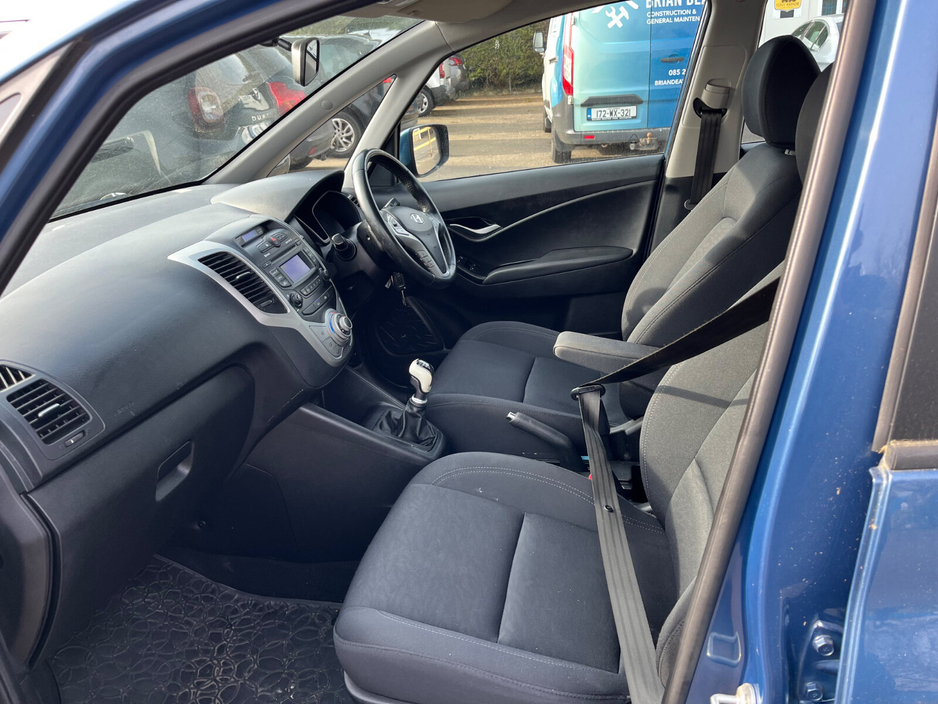 2016 Hyundai ix20 - image 9