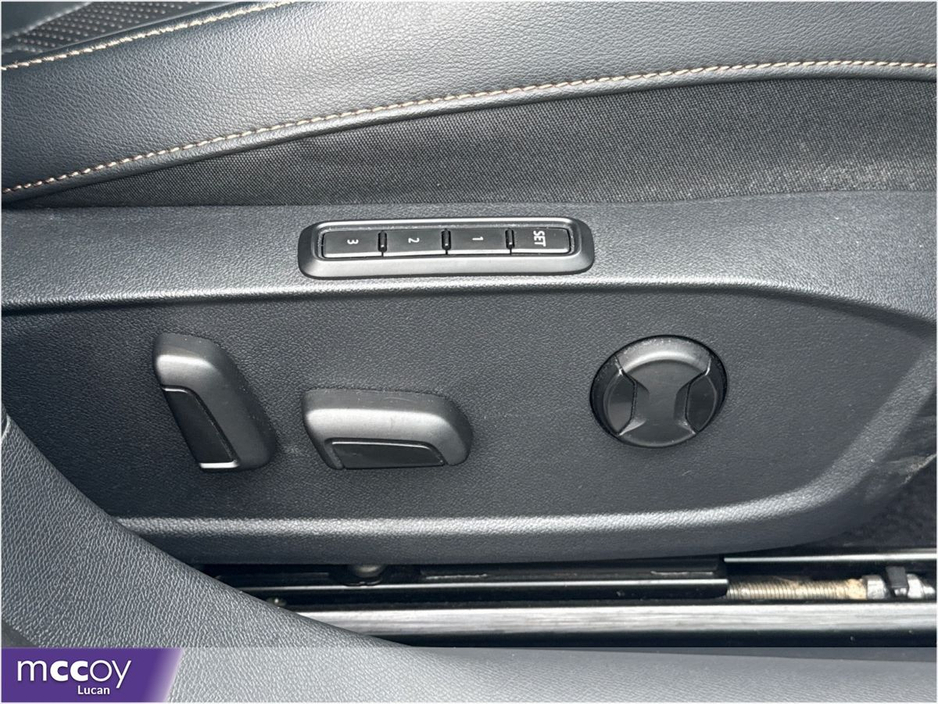 2023 Cupra Formentor - image 18