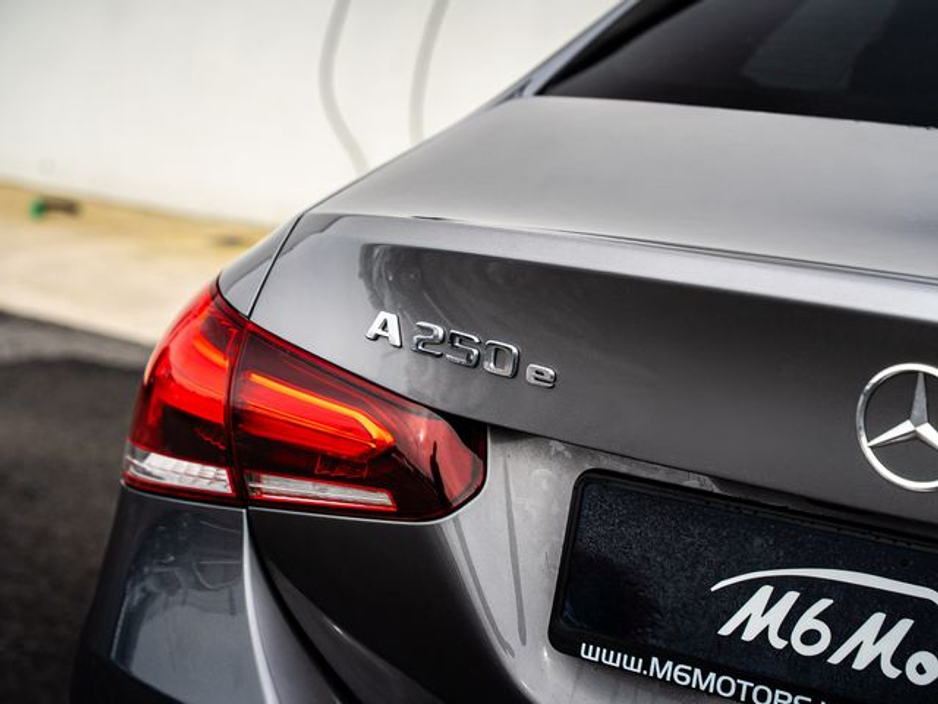 2022 Mercedes-Benz A Class A 250 E AMG LINE EDITION PREMIUM €29,750
