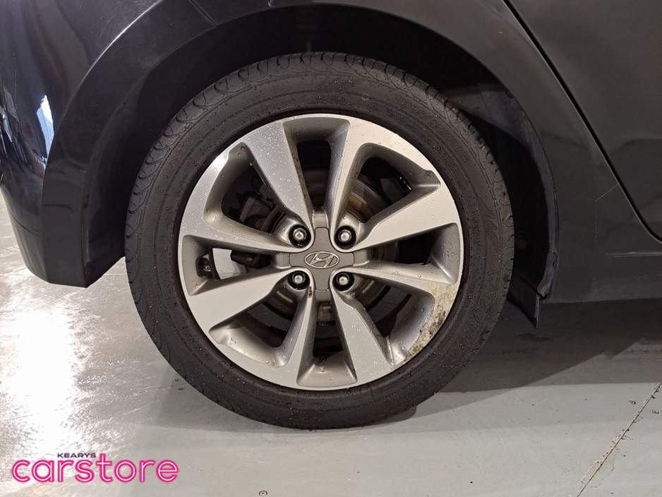 2018 Hyundai i20 - image 14