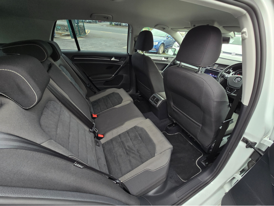 2017 Volkswagen Golf 1.4 HIGHLINE EDITION ALCANTARA SEATS REVERSING CAMERA - SIMI DEALER - LOW ROAD TAX BAND €16,750