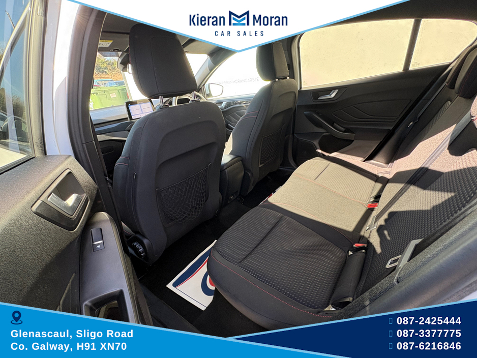 2020 Ford Focus - image 13