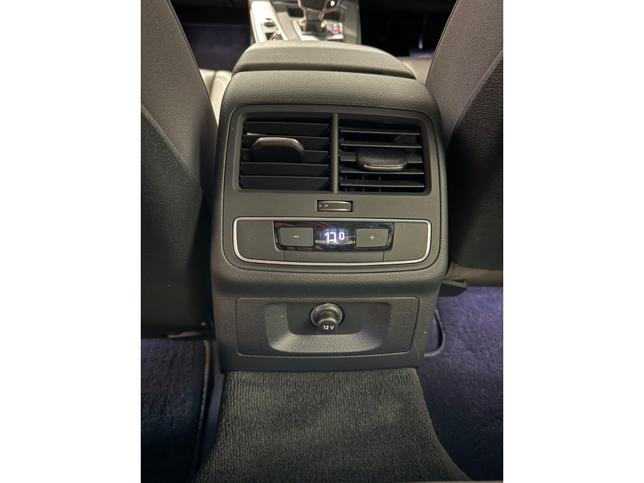 2021 Audi A4 - image 15