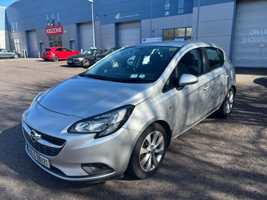 2017 Opel Corsa - image 3