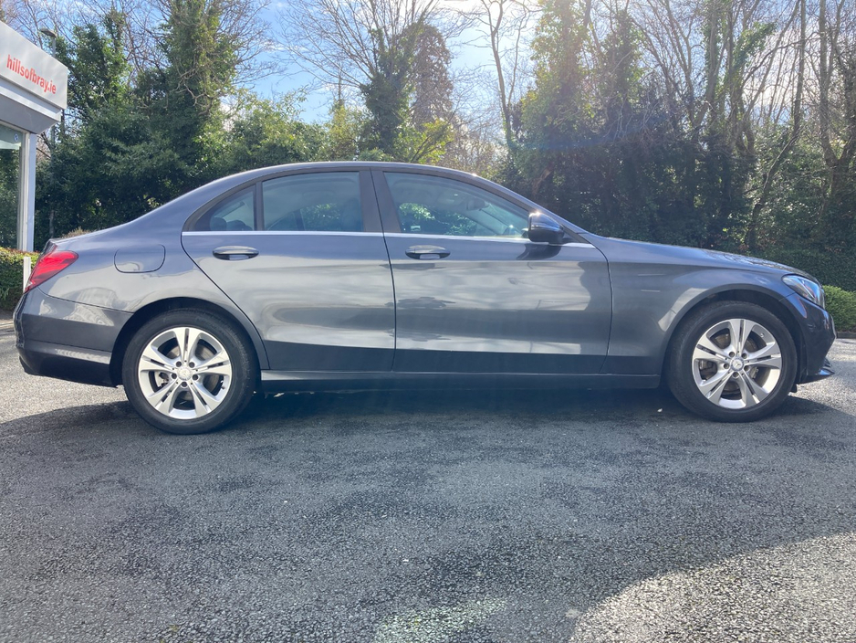 2016 Mercedes-Benz C Class - image 8