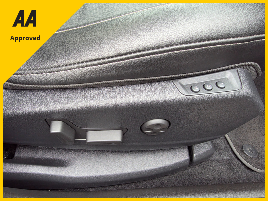 2021 Opel Grandland X - image 14