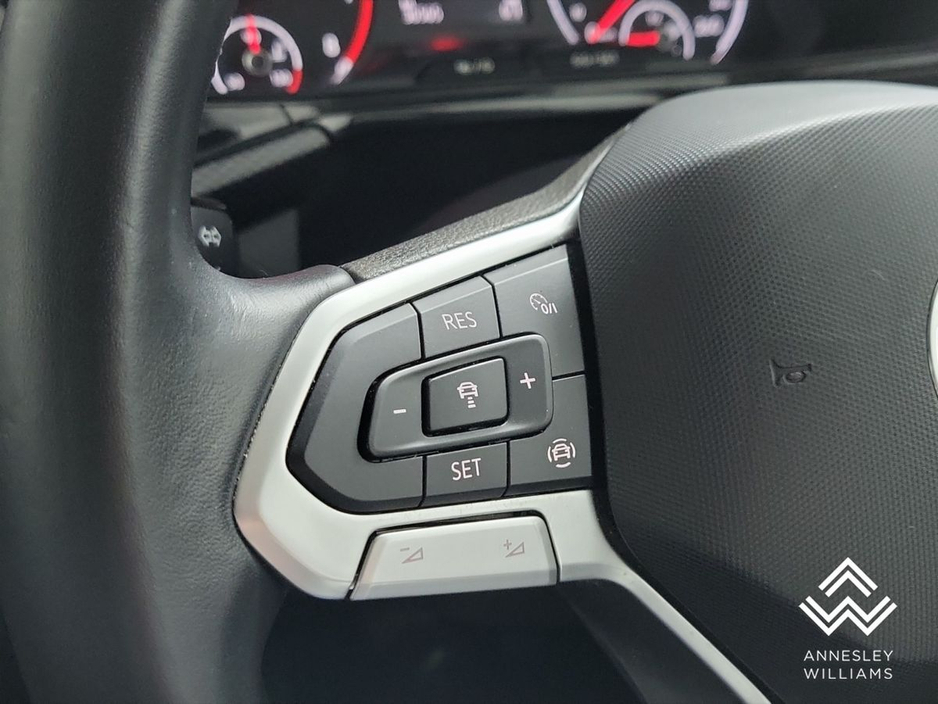 2022 Volkswagen T-Cross - image 21
