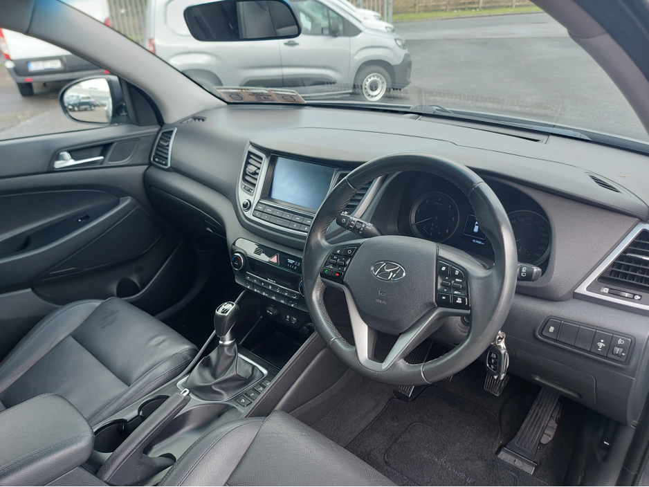 2016 Hyundai Tucson - image 20