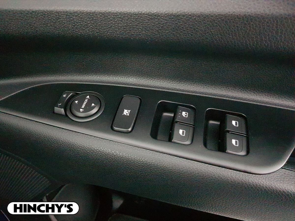 2026 Kia Stonic - image 21