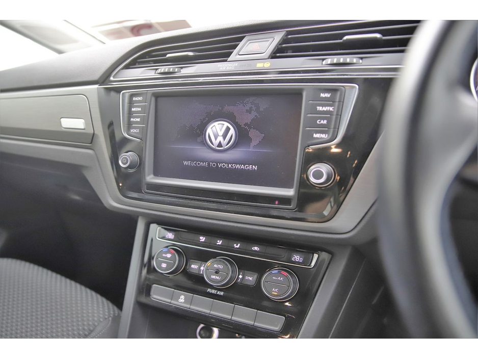 2017 Volkswagen Touran 1.4 TSI DSG TRENDLINE *CARPLAY*ANDROID*REVERSE CAM* €18,480