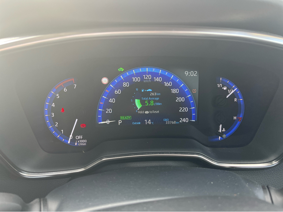 2022 Toyota Corolla - image 11