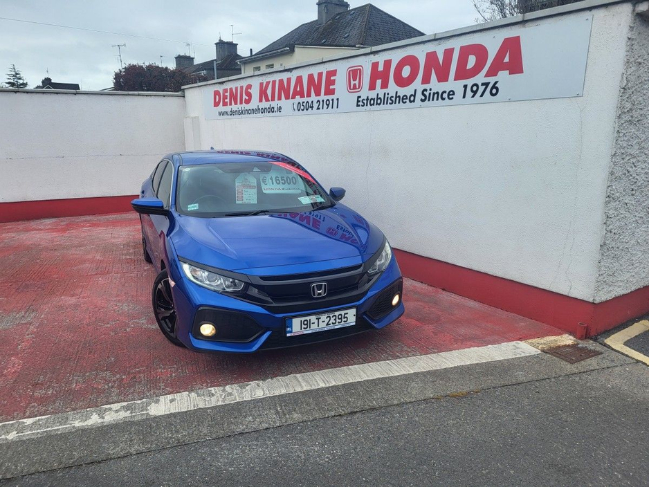 2019 Honda Civic - image 2