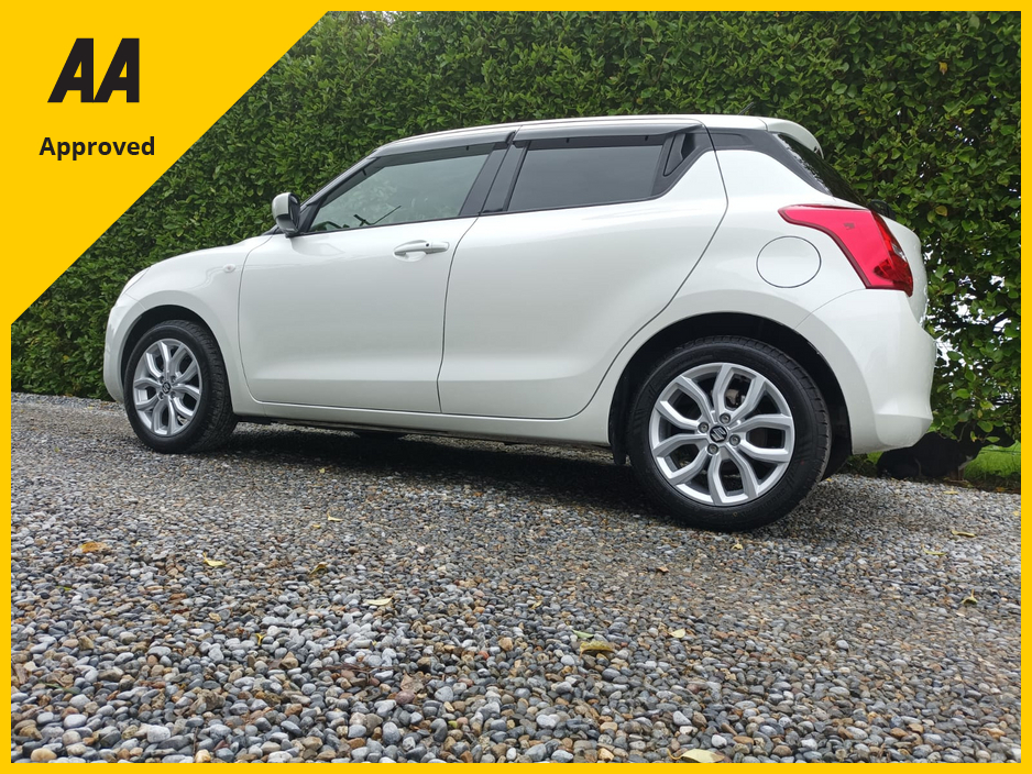 2020 Suzuki Swift - image 21