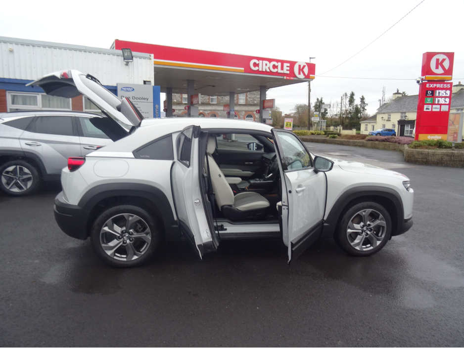 2021 Mazda MX-30 E-SKYACTIV 35.5KWH BRIGH BRIGHT 4DR €14,950