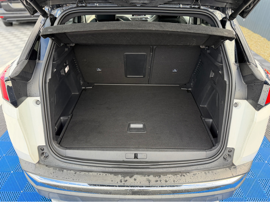 2020 Peugeot 3008 - image 31