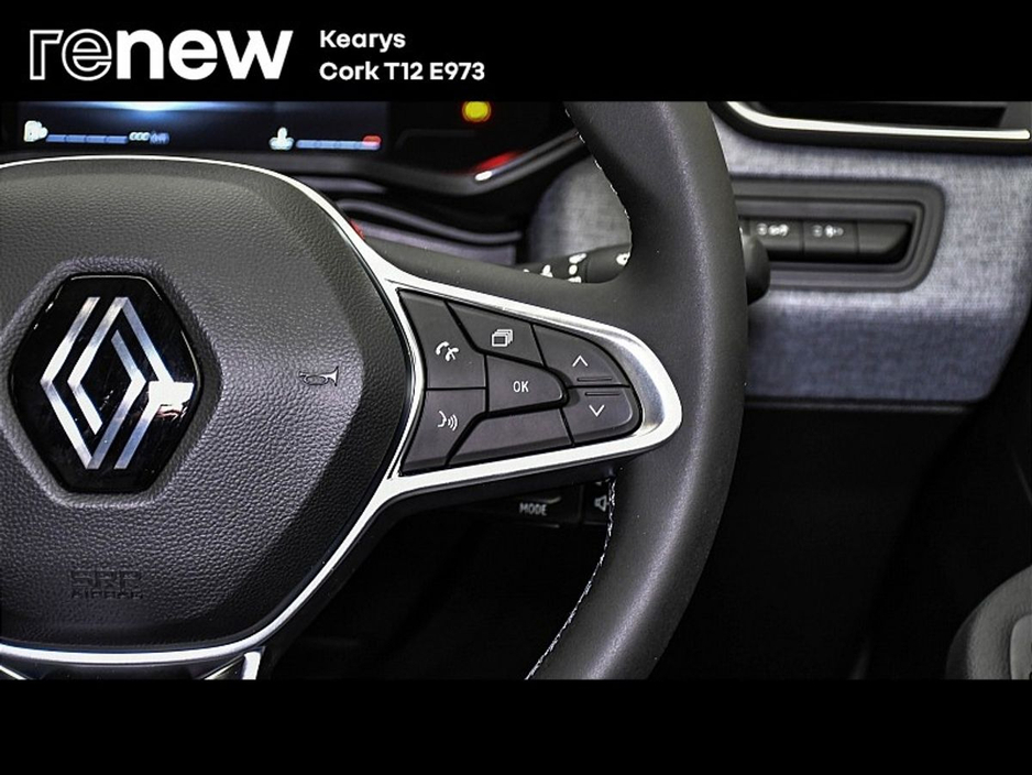 2025 Renault Clio - image 16