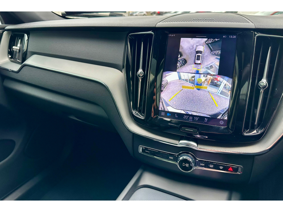 2025 Volvo XC60 AWD T6 TOP SPEC