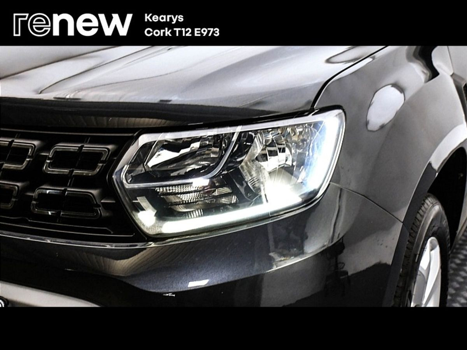 2020 Dacia Duster - image 15