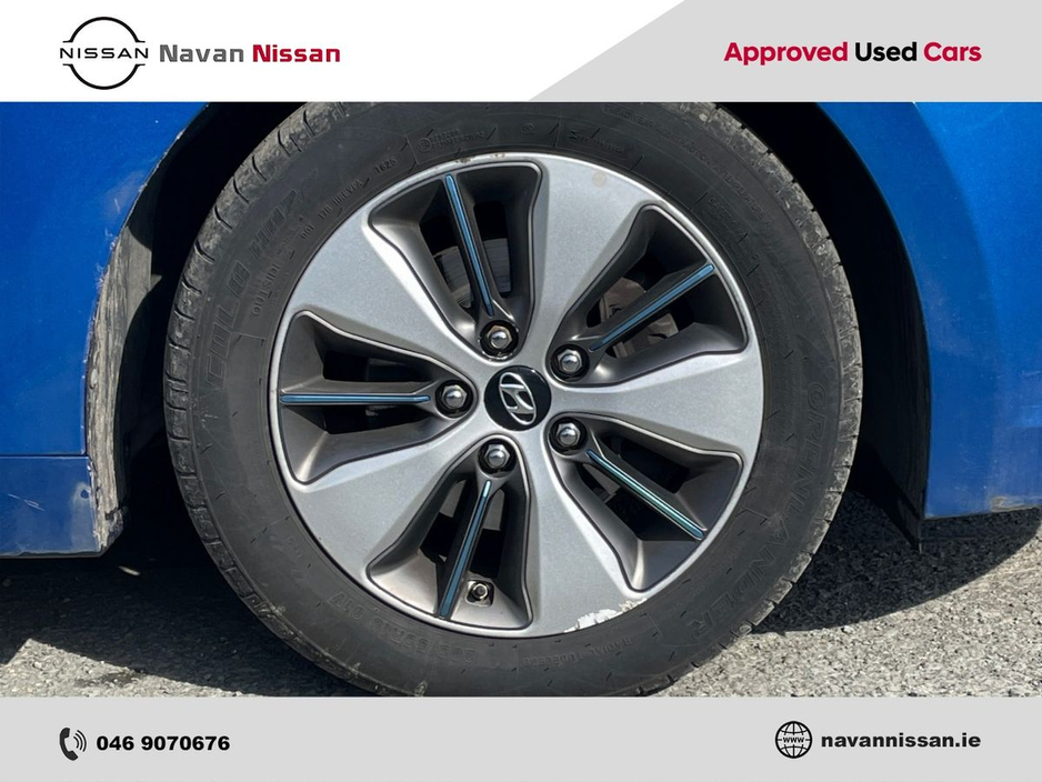 2018 Hyundai Ioniq - image 16