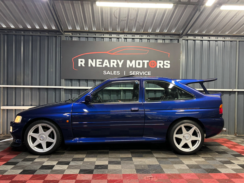 1993 Ford Escort - image 7