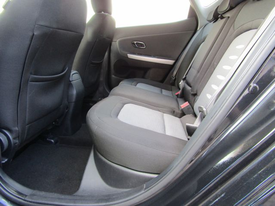 2013 Kia Ceed - image 14