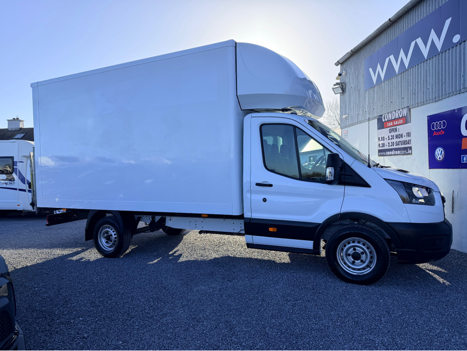 2023 Ford Transit - image 12