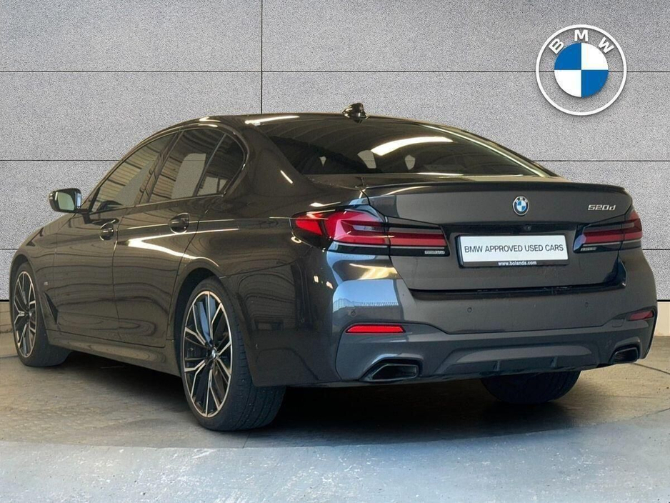 2022 BMW 5 Series 520d M Sport Saloon €42,975