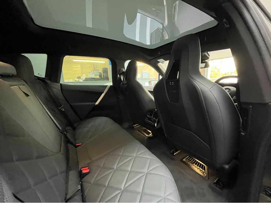 2023 BMW iX - image 14