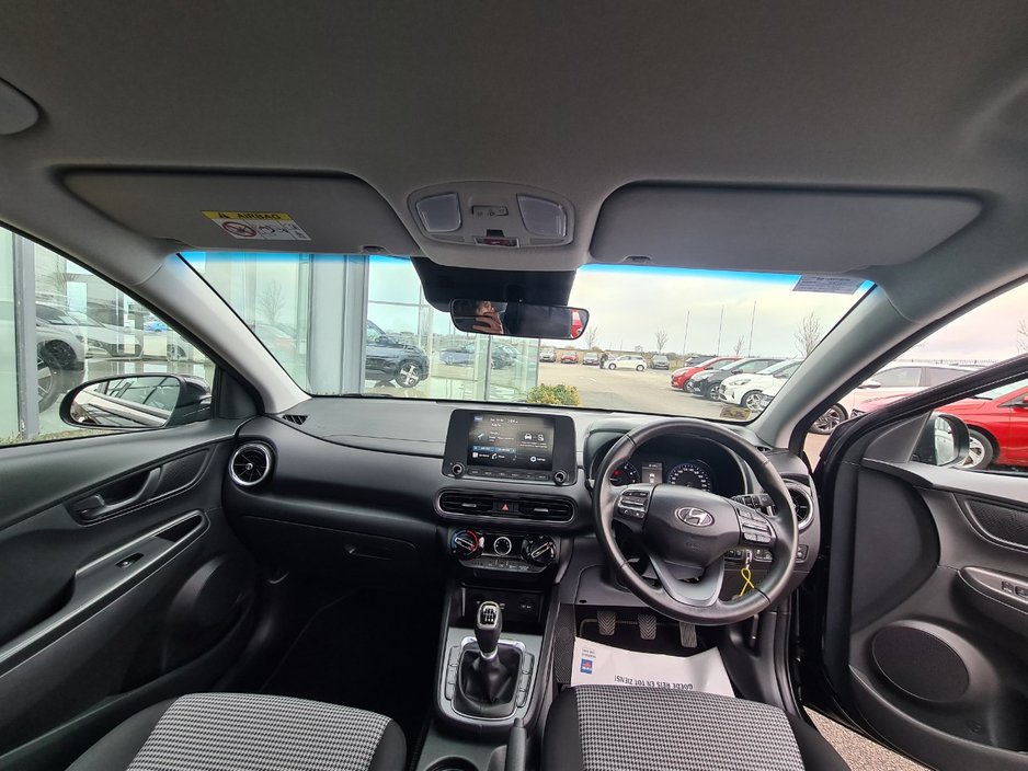 2023 Hyundai Kona - image 9